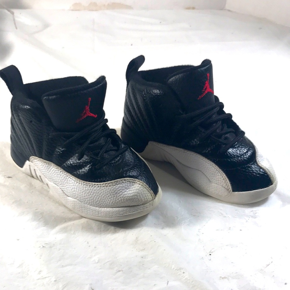Nike Air Jordan 12 Retro Playoffs Kids Black and White Leather Sneakers Size 9C